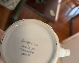 Sculptura Hearthside Stoneware