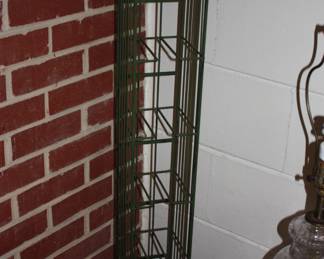 Tall wire c/d holder