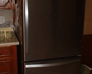 Whirlpool over/under ref/freezer