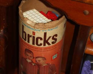 1950's American plastic bricks in original box