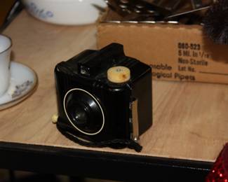 Vintage Baby Brownie camera  no cracks