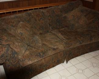 Dark green fabric couch (no rips/snares)