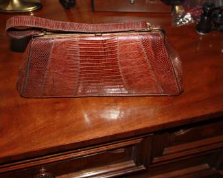 Ladies vintage lizard purse