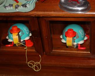 2 vintage pull behind turtles