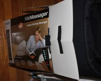 Hm-Medics matt massager w/heat