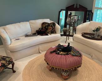Wesley Hall Loveseat, Decorative Pillows, Purses, Dresser Mirror