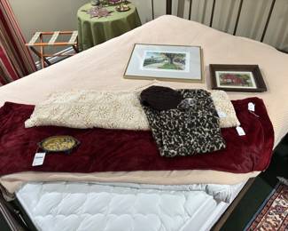 Wall Art, Blankets, Anthropologie Soap Dish