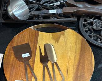 Round Cutting Board 