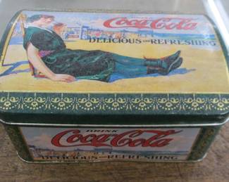 Coca-Cola Hinged Tin