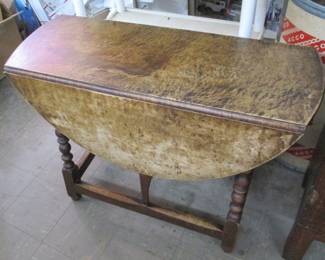 Drop Leaf Table