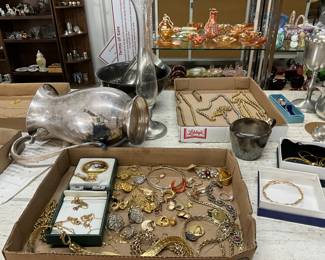 Assorted Jewelry