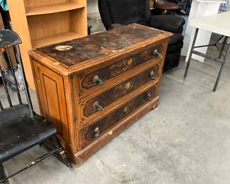 3 Drawer Wooden Dresser