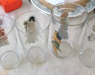 Set of Peek-A-Boo Disappearing Clothes Drinking Glasses