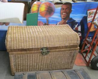 Woven Wicker Storage Box