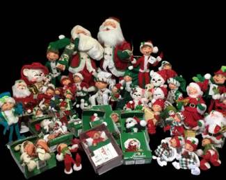 Its an ANNALEE Christmas