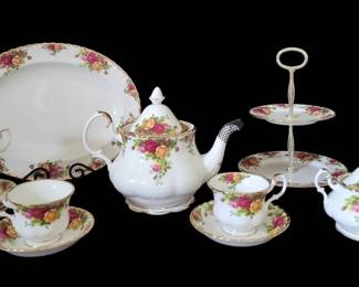 Teatime With ROYAL ALBERT