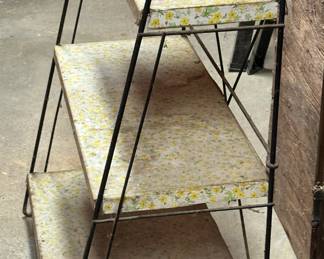Midcentury shelf