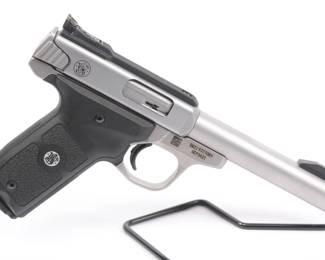 Smith & Wesson SW22 Victory Pistol 22 LR