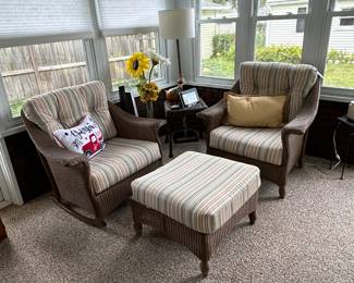 Lloyd & Flanders patio set