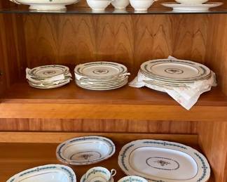 Aynsley Bone China Set Cambridge Pattern