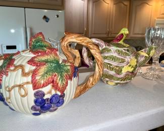 Fitz & Floyd Autumn Tea pot, Monkey And Parrot Tea Pot Jungle Spree Mint
