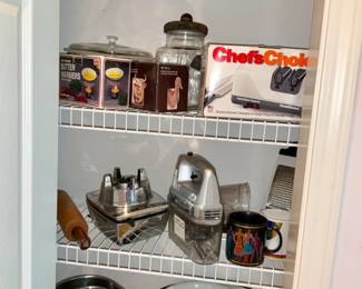 Kitchenware, bakeware, 