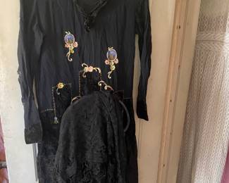 Antique Roaring 20's Velvet /Embroidered Dress