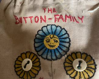 Cute Button Keeper