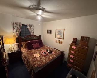 Bedroom set
