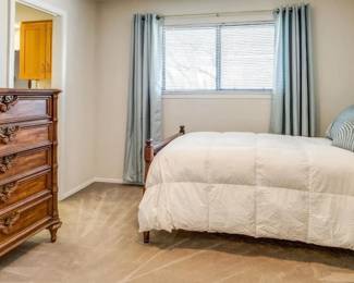 Twin bedroom set