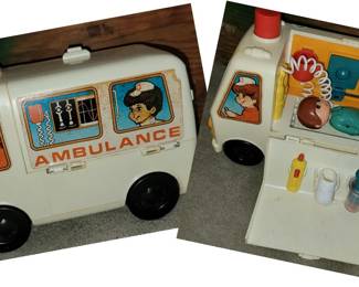 Tomy Ambulance - retro