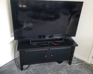TV & entertainment console