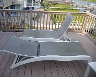 Telescope resin chaise lounge with wheels - four available