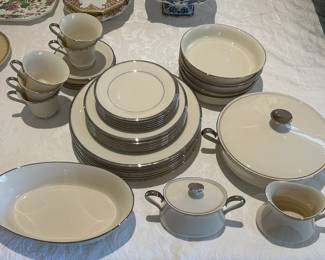 Lenox "Solitaire" china