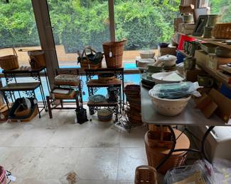 the basket sunroom is readya