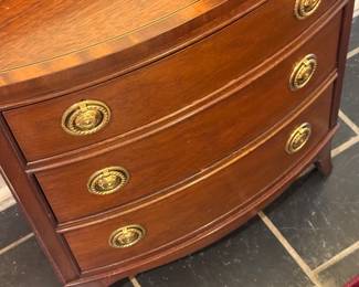 Small 3 drawer chest