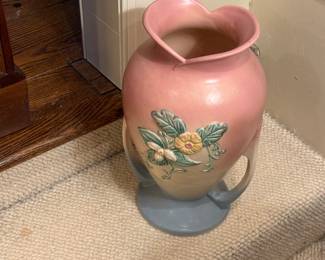 Large Hull floor vase