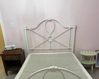Kids’ twin bed