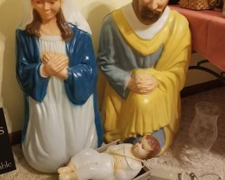 Blow Form Nativity Trio