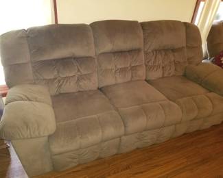 Reclining Sofa