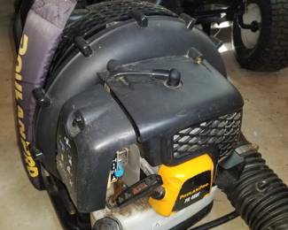 Poulan Pro PR 488T Backpack Leaf Blower