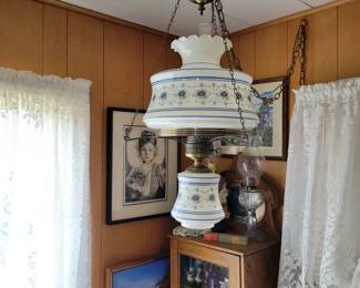 Many hanging lamps