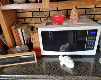 Microwave 2 months old