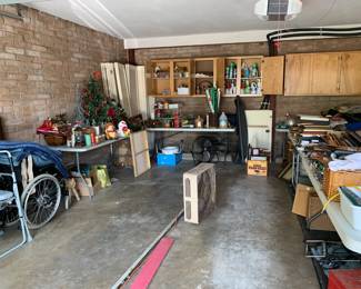 Garage - the clean side!