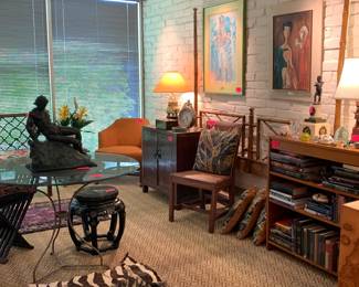 Sitting Room - Art by Nieman and Strok