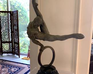 Richard MacDonald sculpture, The Flair