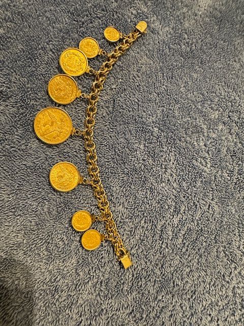 14K BRACELET WITH 8 US GOLD COINS