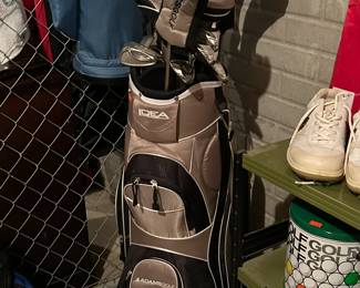 Golfing items