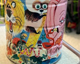 Vintage Foldgers Coffee Jungle Animal Can