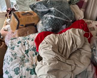 Bed linens for queen size bed